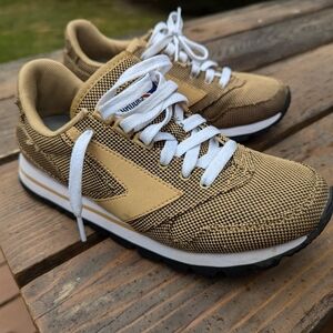 Brooks Heritage Women's Chariot Sneaker